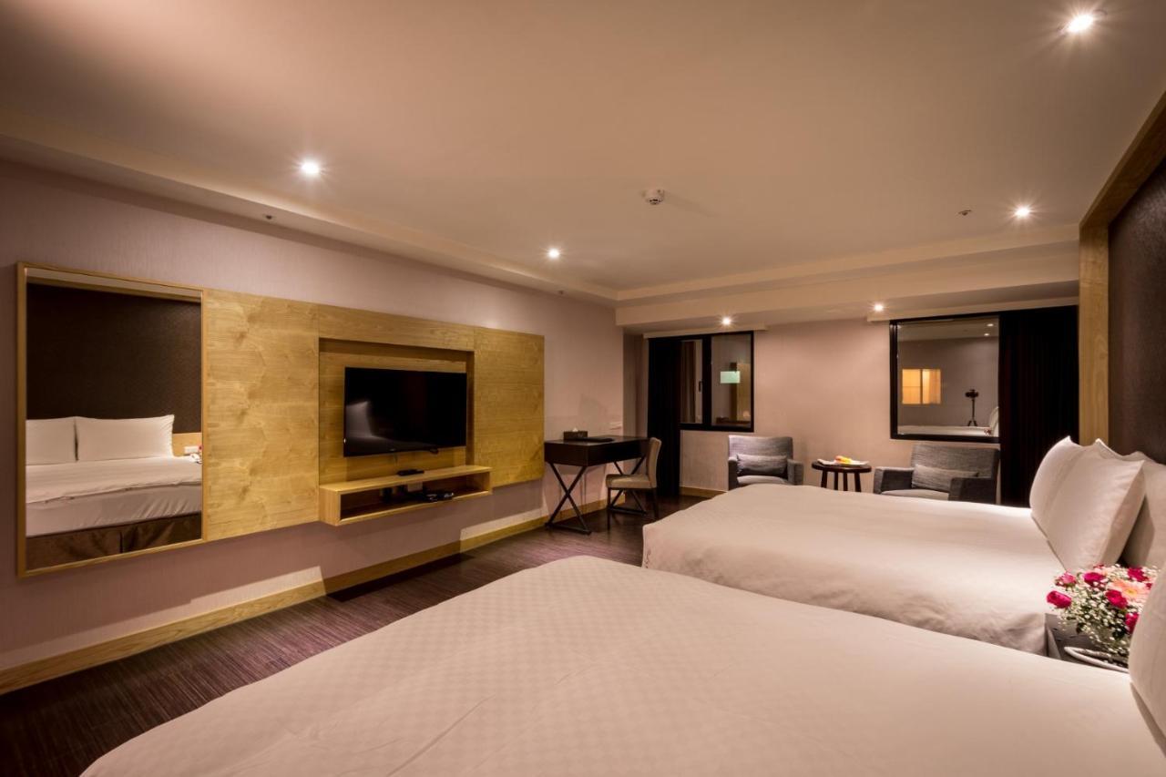 Jai Chateau Hotels & Hostels Tainan Zewnętrze zdjęcie
