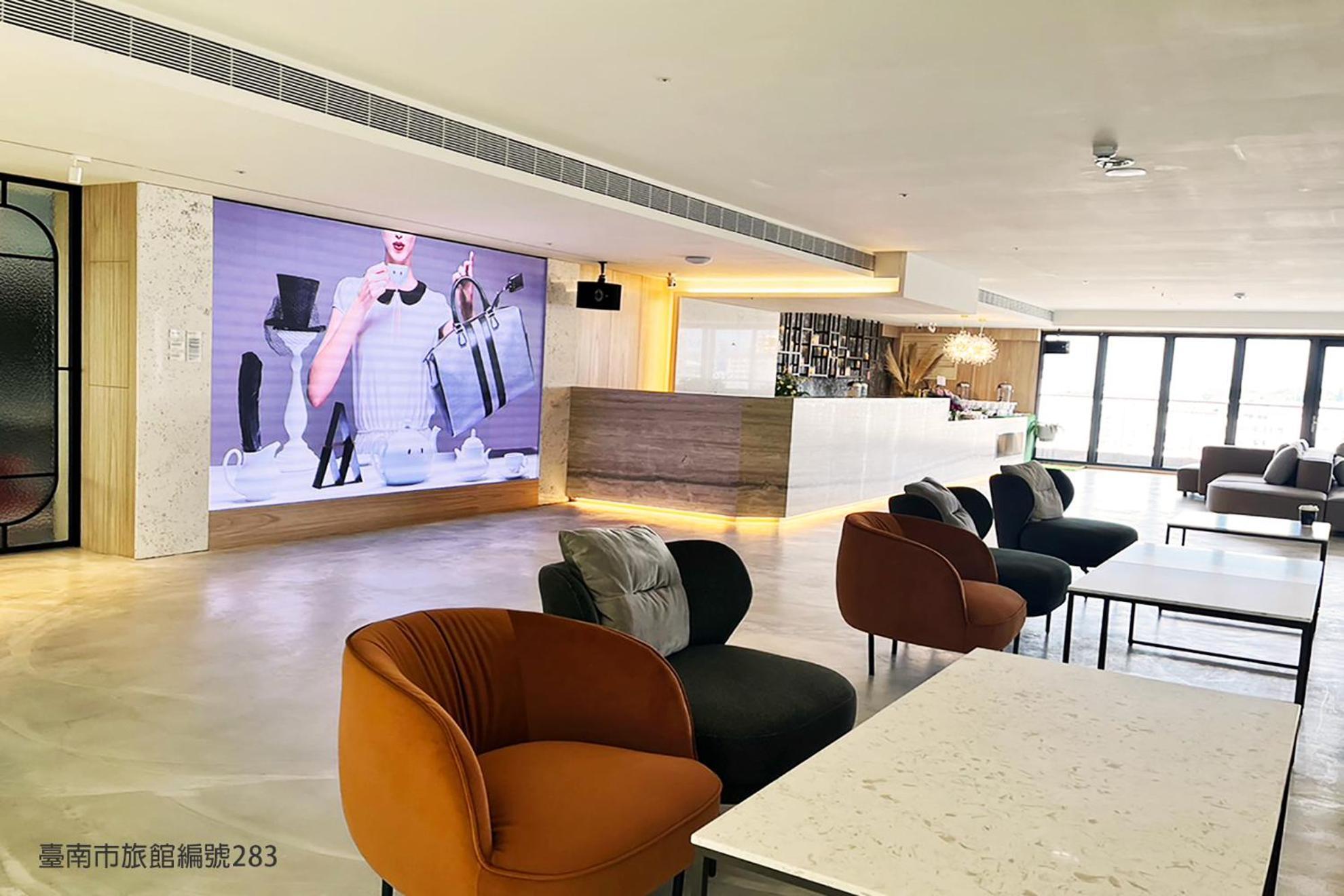 Jai Chateau Hotels & Hostels Tainan Zewnętrze zdjęcie